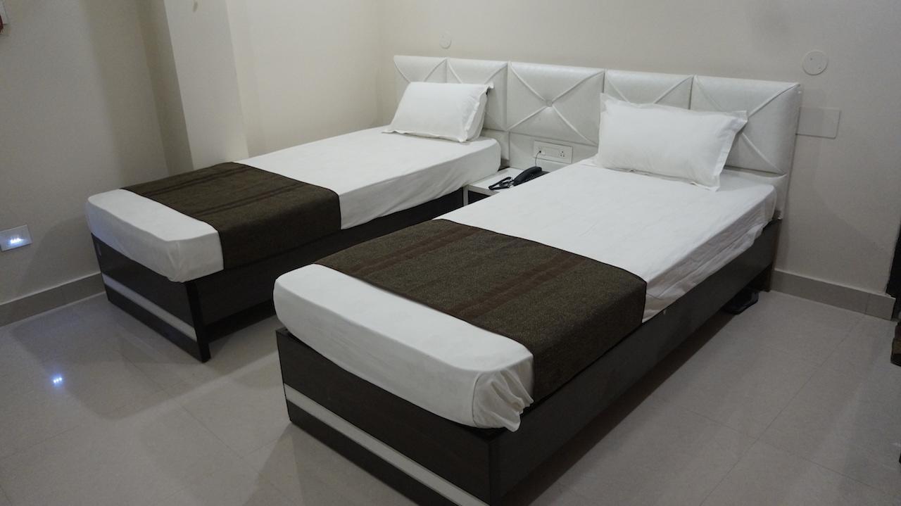 Hotel Golden Tulip Jalpaiguri Экстерьер фото